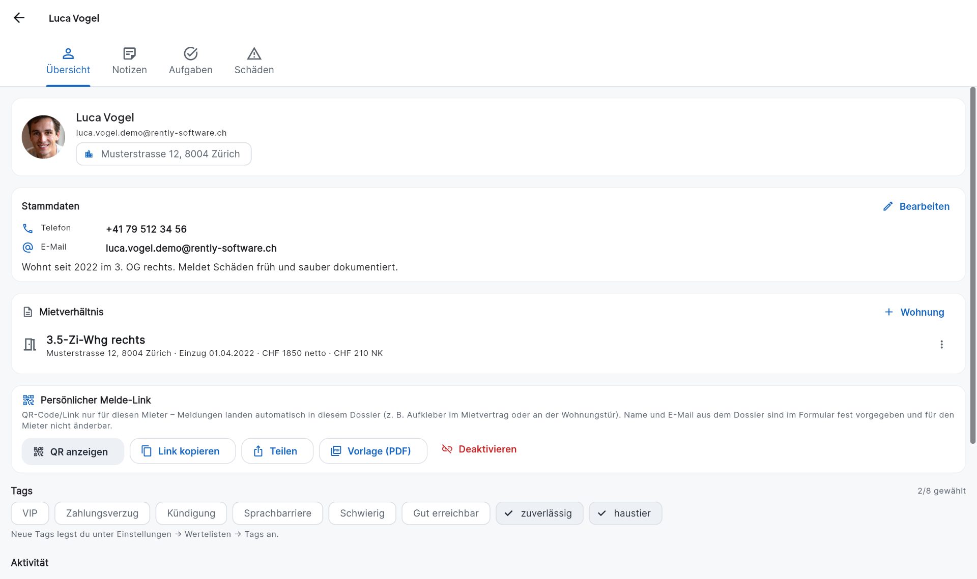 Screenshot: Mieter-Dossier mit Stammdaten, Mietverhältnis, Tags und persönlichem Melde-Link